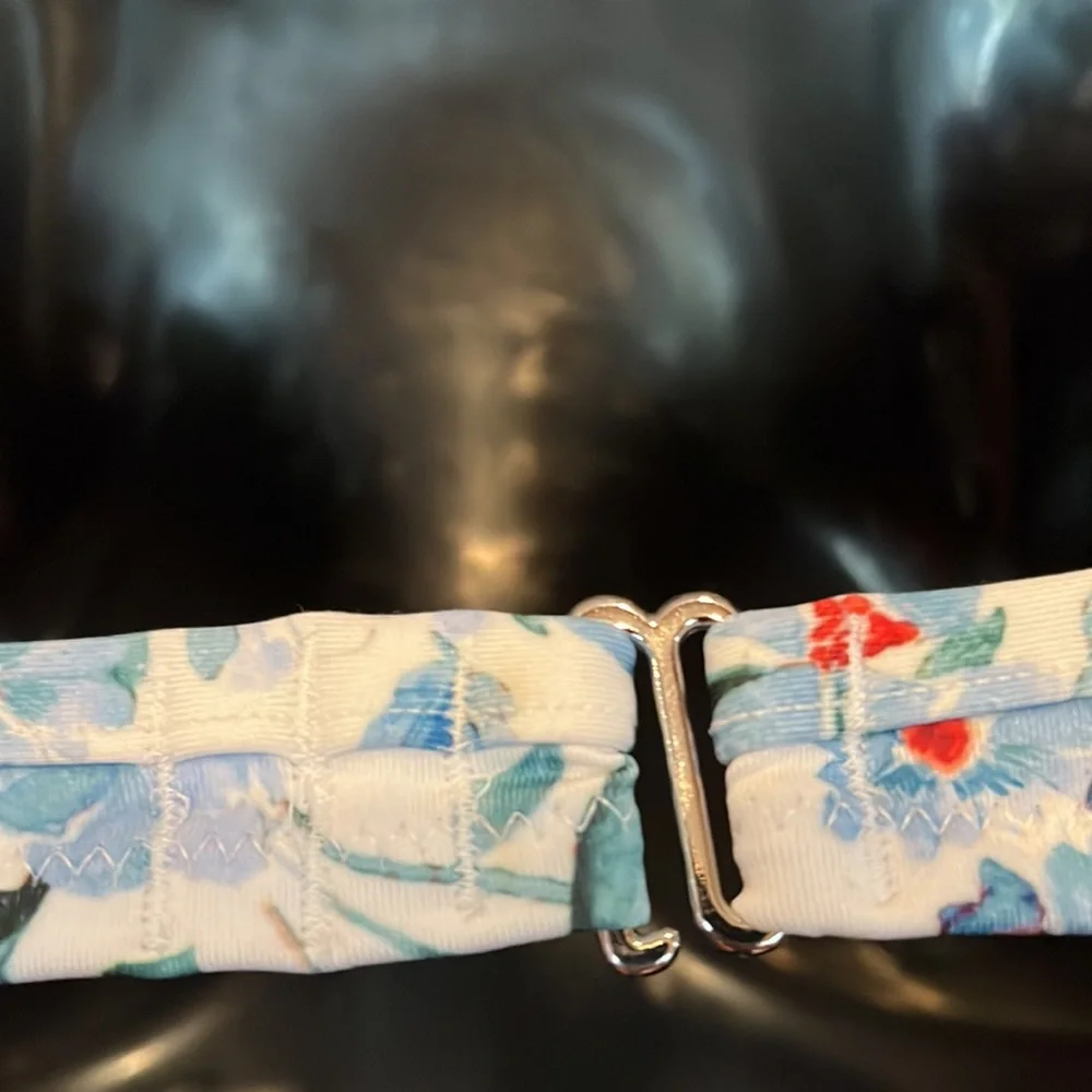 Floral Ruffle Push Up Bikini Top - Picture 4 of 6